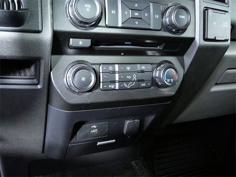 Certified 2017 Ford F250 XL w/ XL Value Package image 19