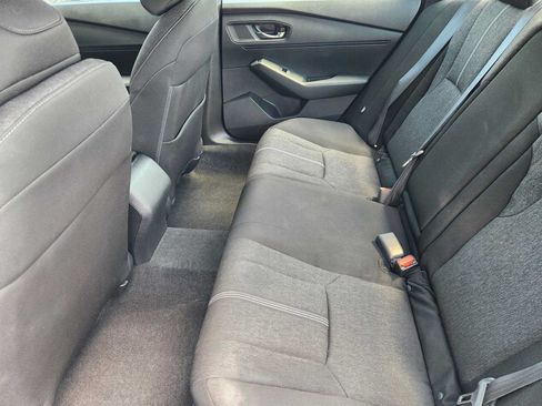 Used 2023 Honda Accord Sport image 31