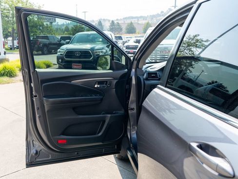Used 2020 Honda Pilot EX-L image 18