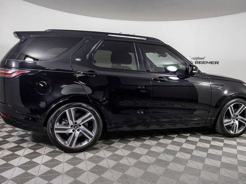 Used 2023 Land Rover Discovery HSE R-Dynamic AWD/4WD image 3