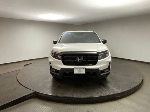 Certified 2025 Honda Ridgeline Black Edition image 2