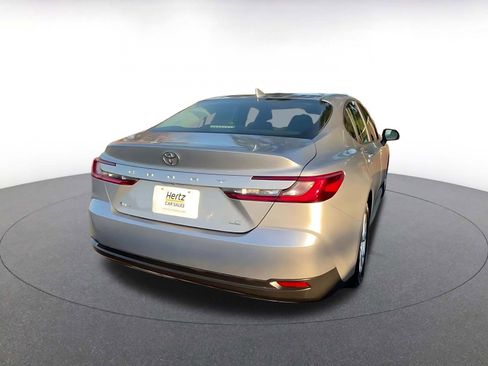 Used 2025 Toyota Camry LE image 14
