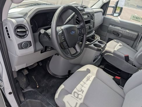 New 2027 Ford E-350 and Econoline 350 Super Duty w/ Power Equipment Group RWD image 10