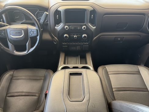 Used 2019 GMC Sierra 1500 Denali w/ Denali Ultimate Package AWD/4WD image 14