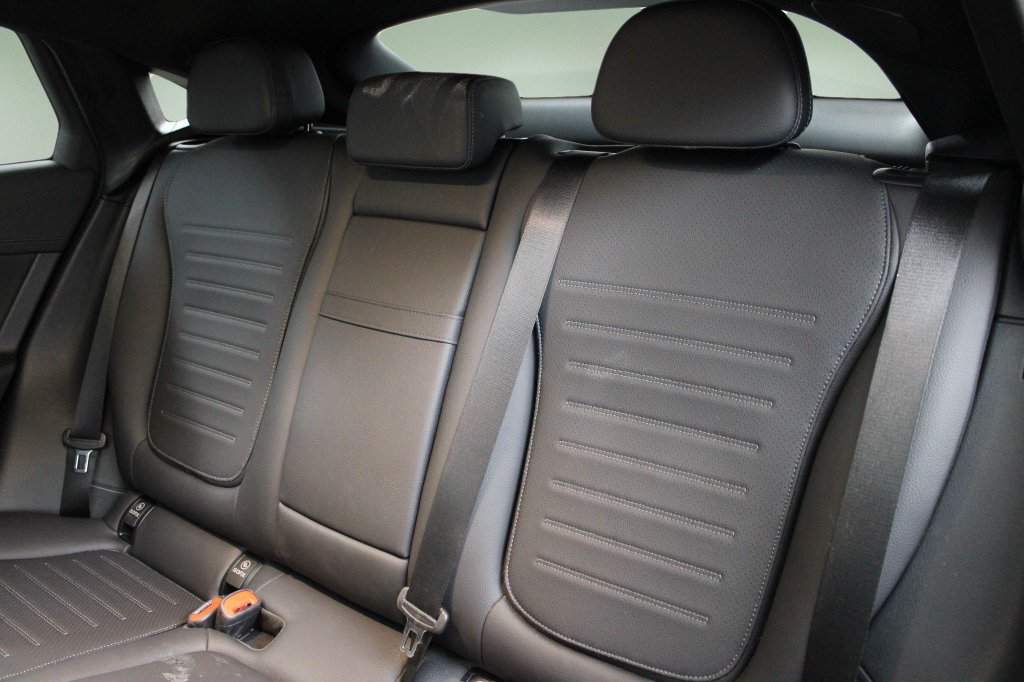 Used 2026 Mercedes-Benz GLC 300 4MATIC image 25