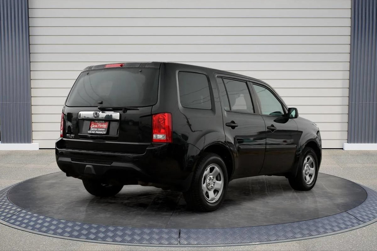 Used 2015 Honda Pilot LX image 7