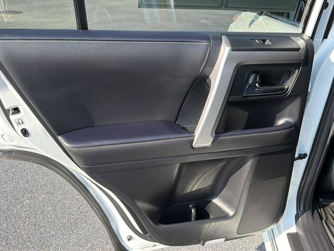 Used 2024 Toyota 4Runner Limited RWD image 17