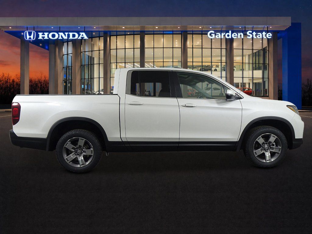 Used 2025 Honda Ridgeline RTL image 6