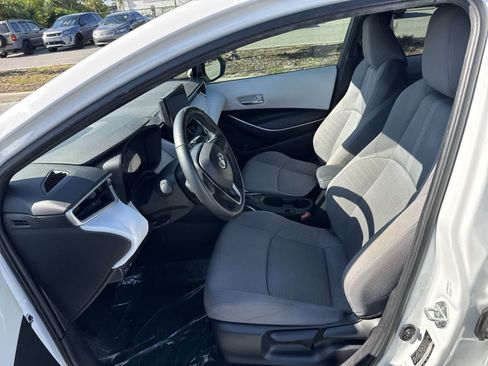 Used 2023 Toyota Corolla SE FWD image 23