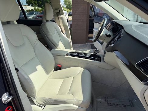 Used 2016 Volvo XC90 T6 Momentum AWD/4WD image 14