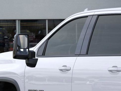 New 2026 Chevrolet Silverado 2500 LTZ image 12