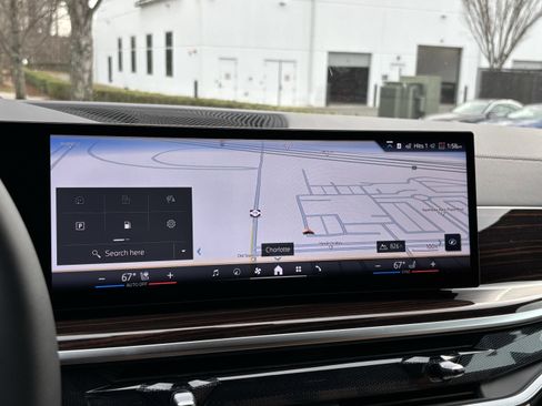 Used 2026 BMW X5 xDrive50e w/ Executive Package image 27