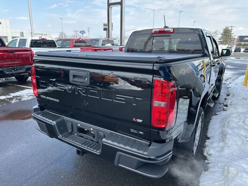 Used 2021 Chevrolet Colorado LT w/ Luxury Package image 4