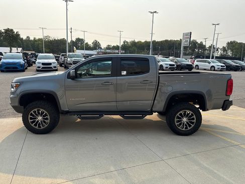 Used 2022 Chevrolet Colorado ZR2 AWD/4WD image 9