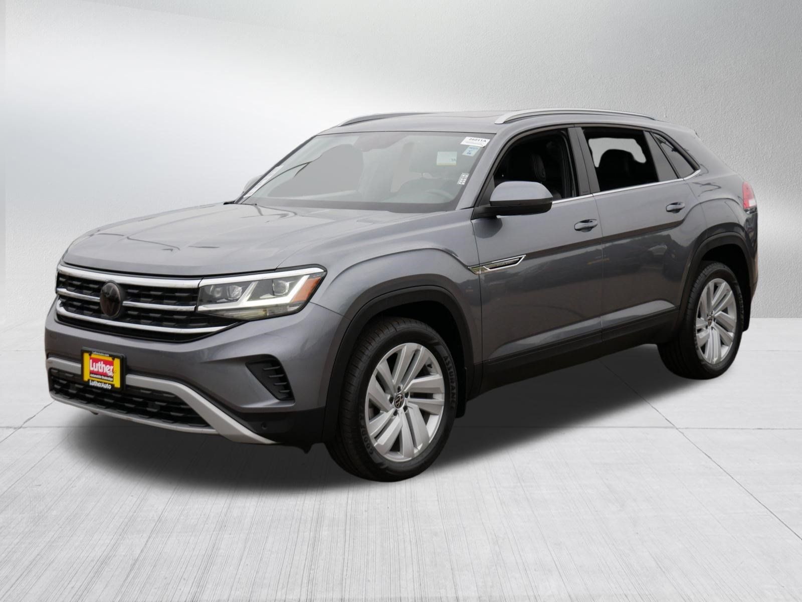 Certified 2021 Volkswagen Atlas Cross Sport SE AWD/4WD image 3