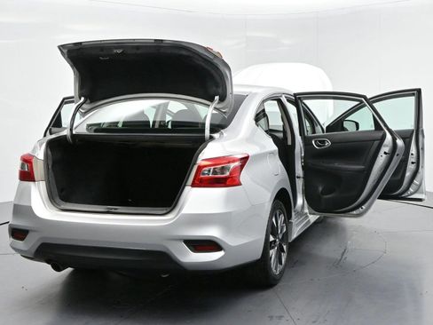 Used 2017 Nissan Sentra SR Turbo FWD image 43