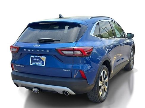 Certified 2023 Ford Escape Platinum w/ Class II Trailer Tow Package AWD/4WD image 4