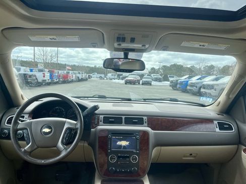 Used 2012 Chevrolet Tahoe LTZ image 20