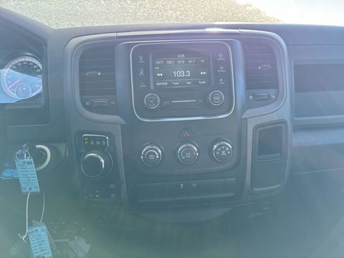 Used 2017 RAM 1500 Express image 13