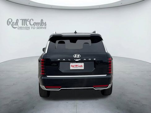 Used 2026 Hyundai Palisade Calligraphy image 4