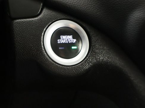 Used 2024 Chevrolet Equinox LT image 37