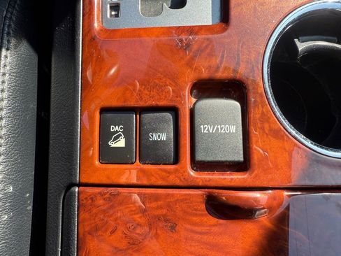 Used 2013 Toyota Highlander Limited image 27