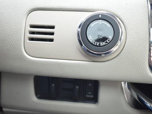 Used 2020 Lincoln Navigator L Reserve w/ Luxury Package image 29