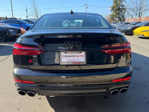 Used 2021 Audi S6 Premium Plus w/ S6 Executive Package image 5