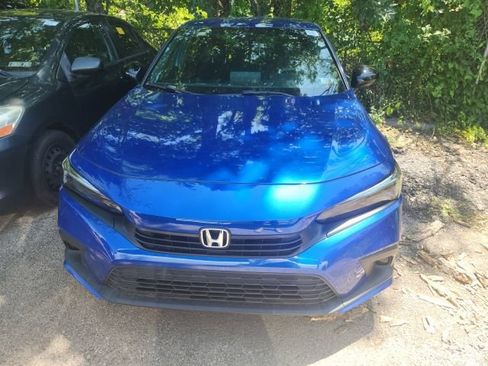 Used 2024 Honda Civic Sport image 2