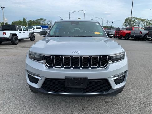 Used 2022 Jeep Grand Cherokee Limited AWD/4WD image 14