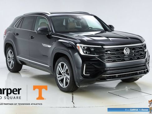 Used 2024 Volkswagen Atlas Cross Sport SEL R-Line AWD/4WD image 15