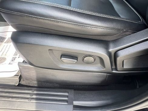 Used 2020 Ford Ranger Lariat w/ Equipment Group 501A Mid image 13