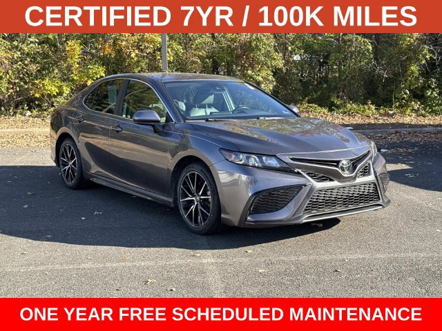 Used 2021 Toyota Camry SE FWD image 1