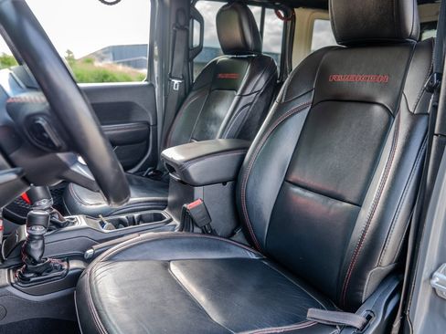 Used 2019 Jeep Wrangler Unlimited Rubicon AWD/4WD image 26