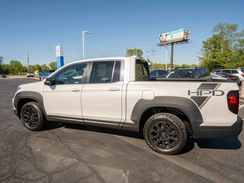 Certified 2023 Honda Ridgeline RTL image 4