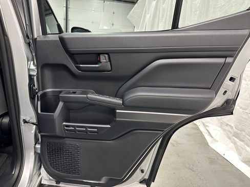 Used 2025 Toyota 4Runner TRD Off-Road image 48