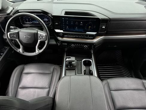 Used 2024 Chevrolet Silverado 1500 RST AWD/4WD image 13