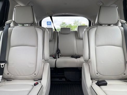 Used 2025 Honda Odyssey Touring image 34