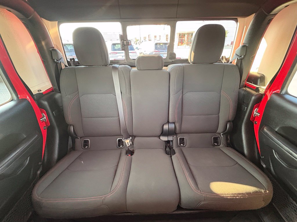 Used 2023 Jeep Gladiator Rubicon AWD/4WD image 27