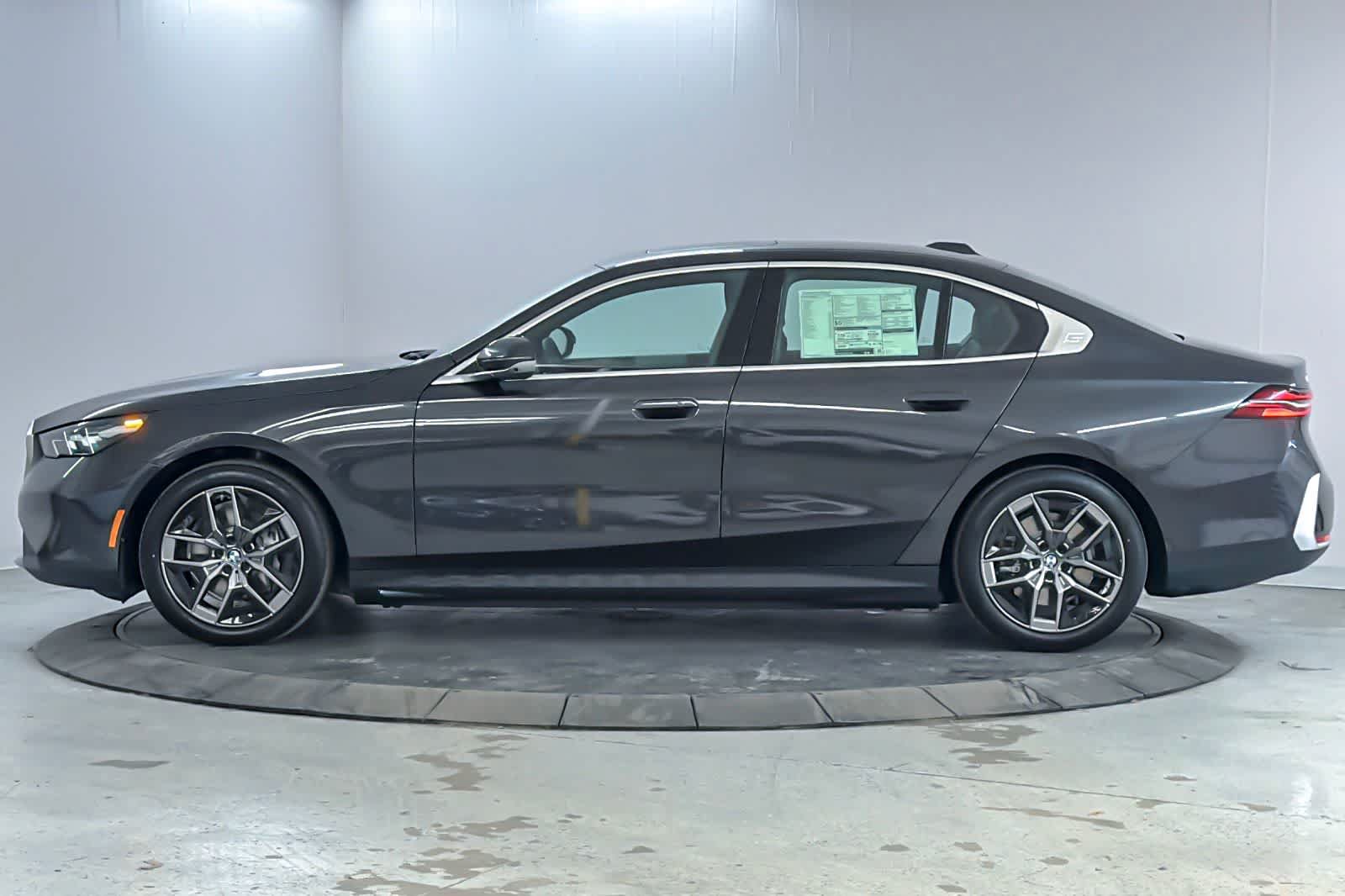 New 2027 BMW i5 M60 RWD image 5