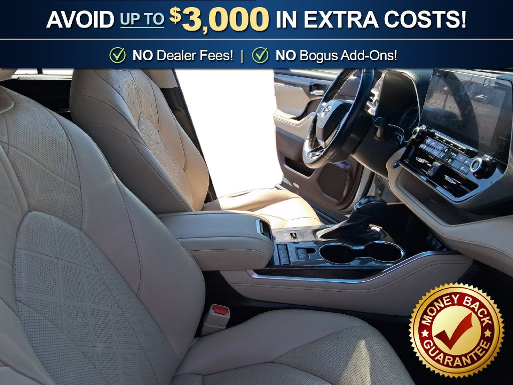 Used 2021 Toyota Highlander Platinum FWD image 22