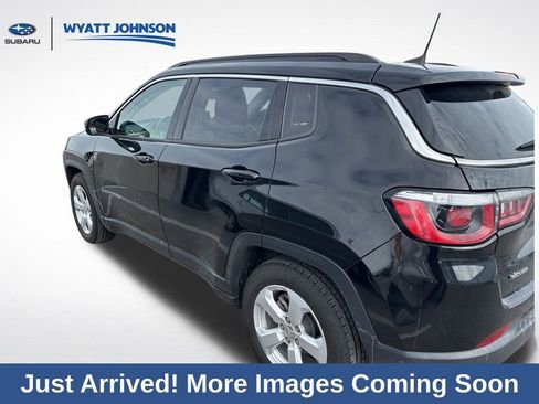 Used 2019 Jeep Compass Latitude w/ Cold Weather Group image 8