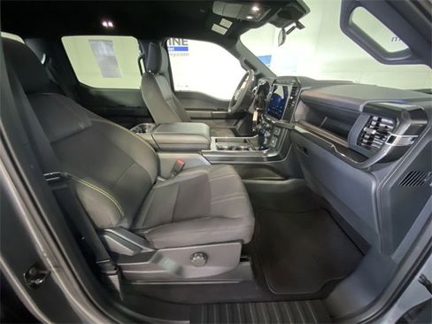 Used 2024 Ford F150 STX image 32
