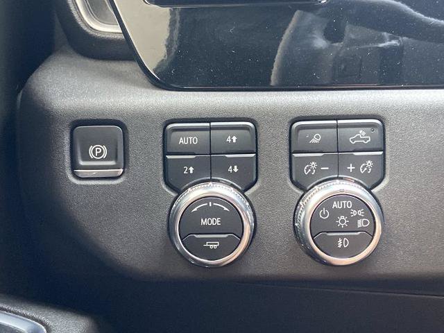 Used 2024 GMC Sierra 1500 Elevation w/ Elevation Premium Package AWD/4WD image 14