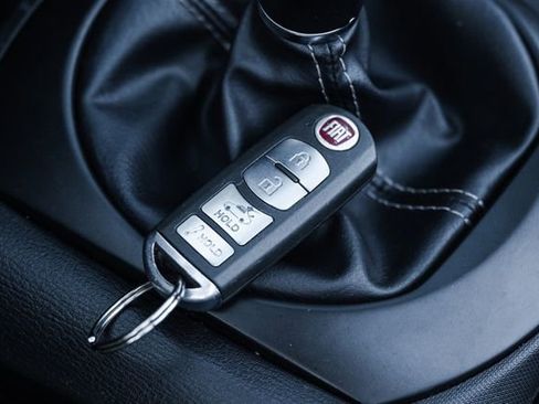 Used 2017 FIAT 124 Spider Lusso image 83