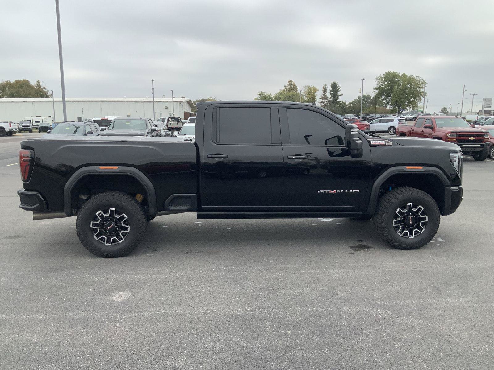 Used 2026 GMC Sierra 2500 AT4X AWD/4WD image 15