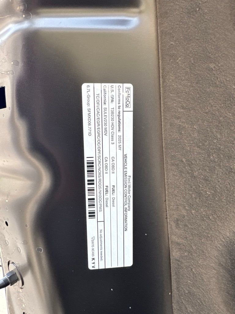 Used 2025 Ford F350 Platinum w/ Platinum Plus Package AWD/4WD image 26