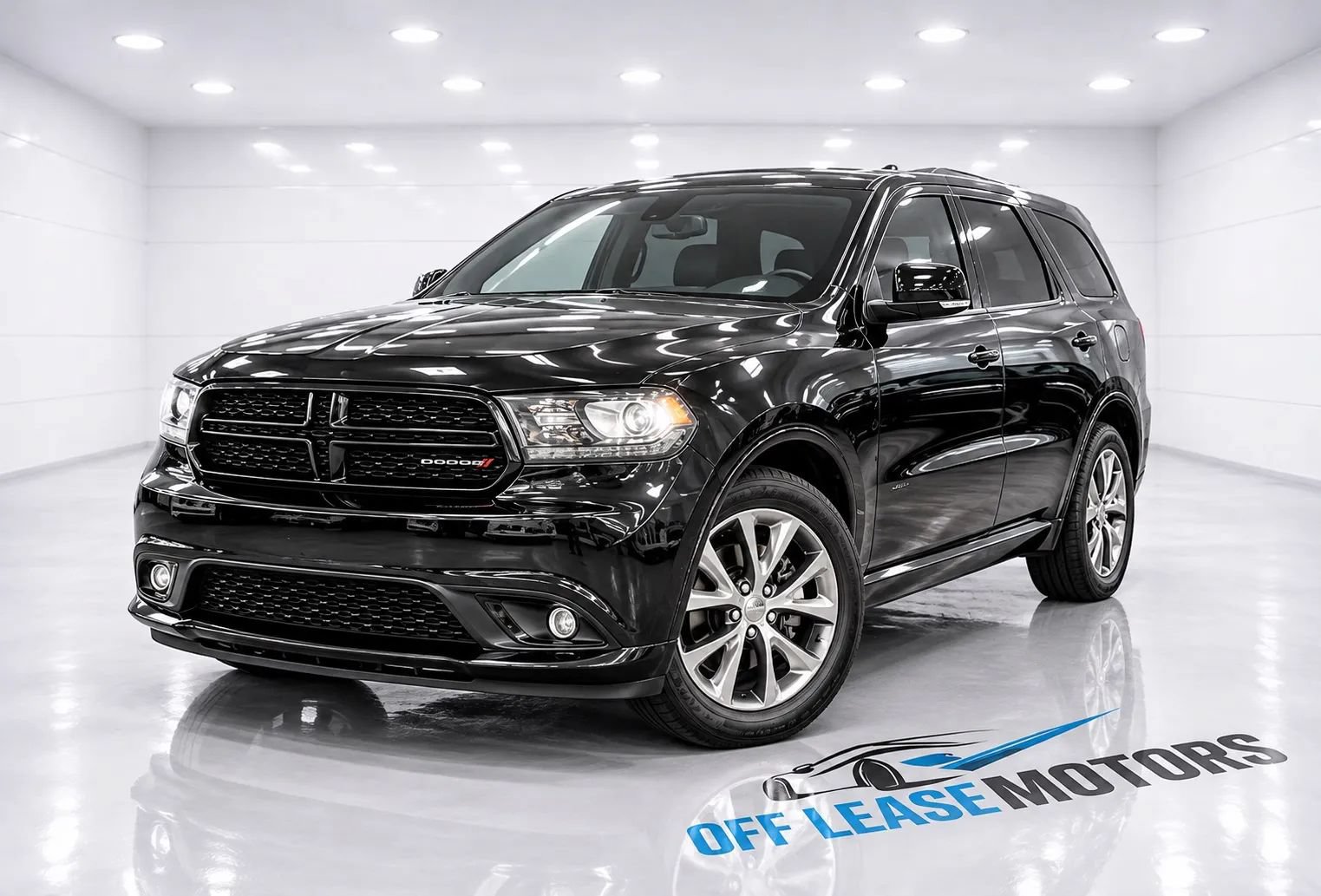 Used 2015 Dodge Durango SXT w/ Blacktop Package AWD/4WD image 1