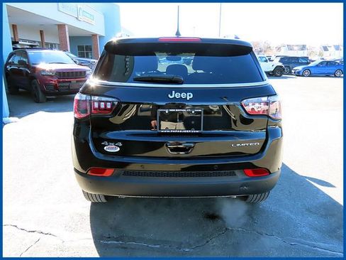 Used 2024 Jeep Compass Limited AWD/4WD image 6