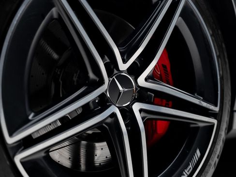 Used 2021 Mercedes-Benz E 63 AMG S image 23